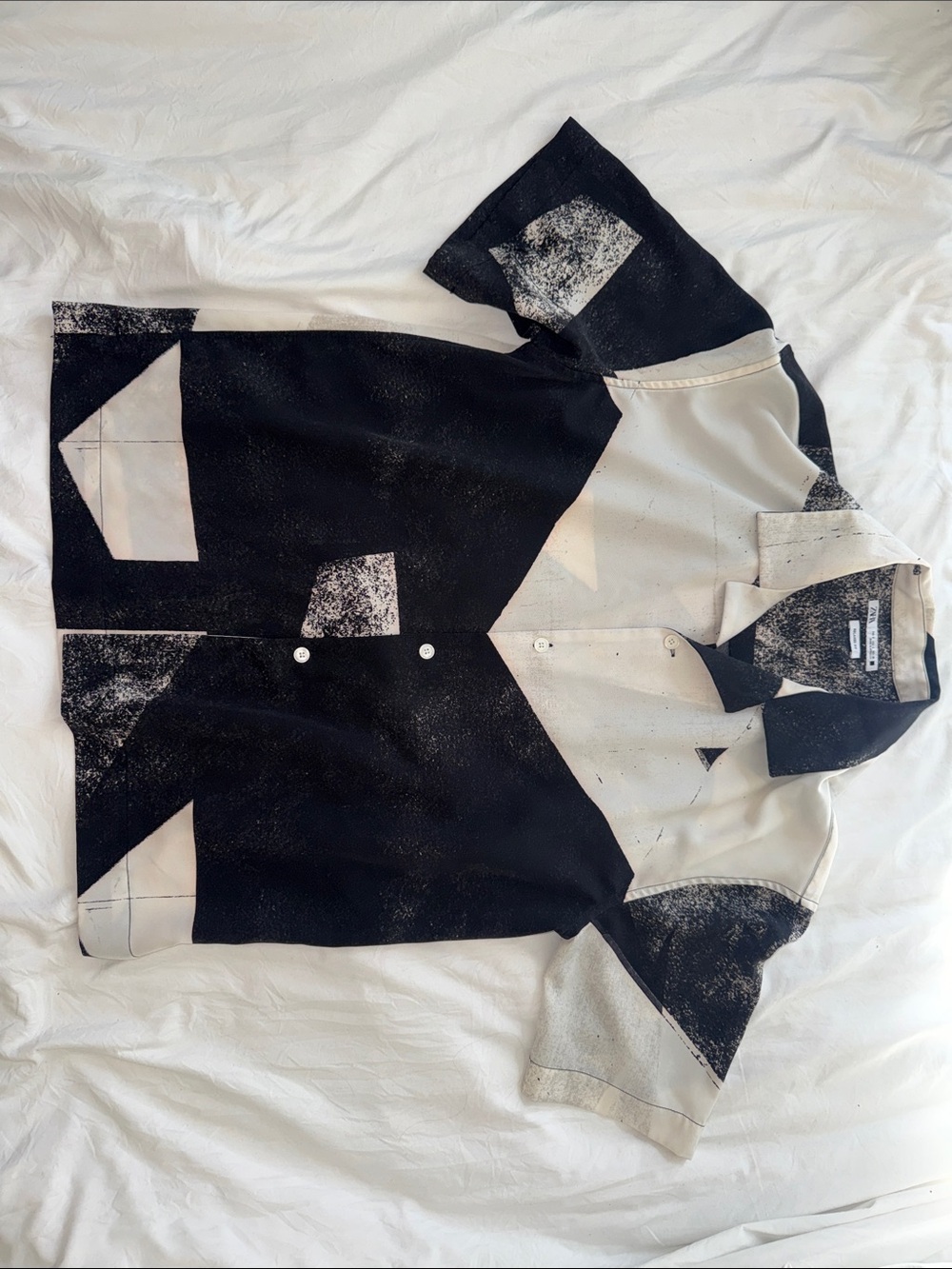 Zara Black and Cream Geometric Short-Sleeve Button-Down Shirt